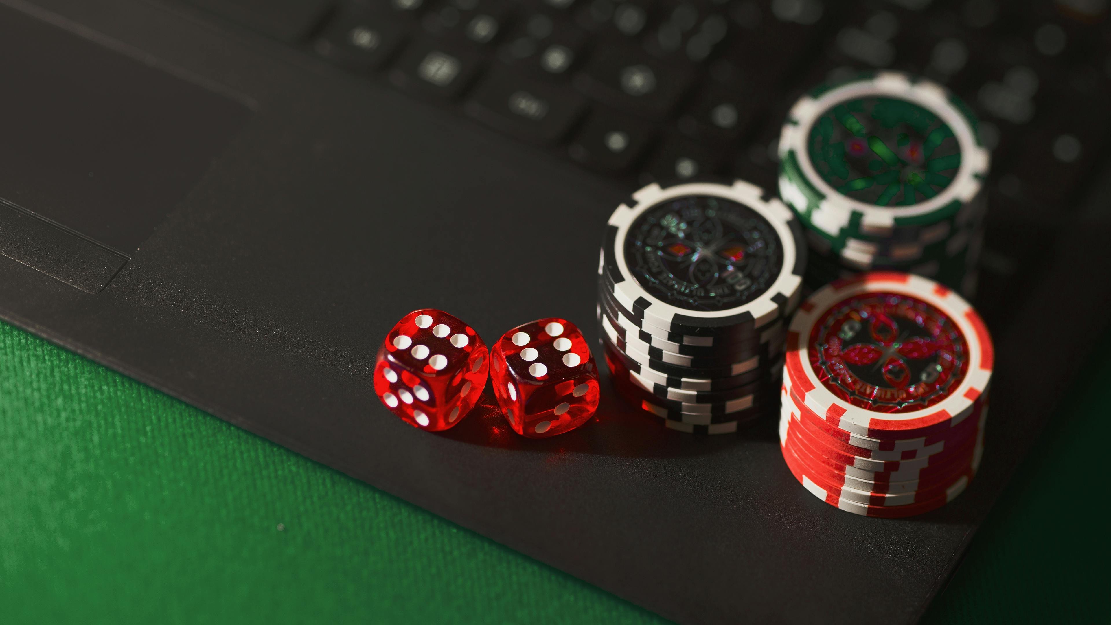 Metode pembayaran e-wallet DANA dan OVO di exo123